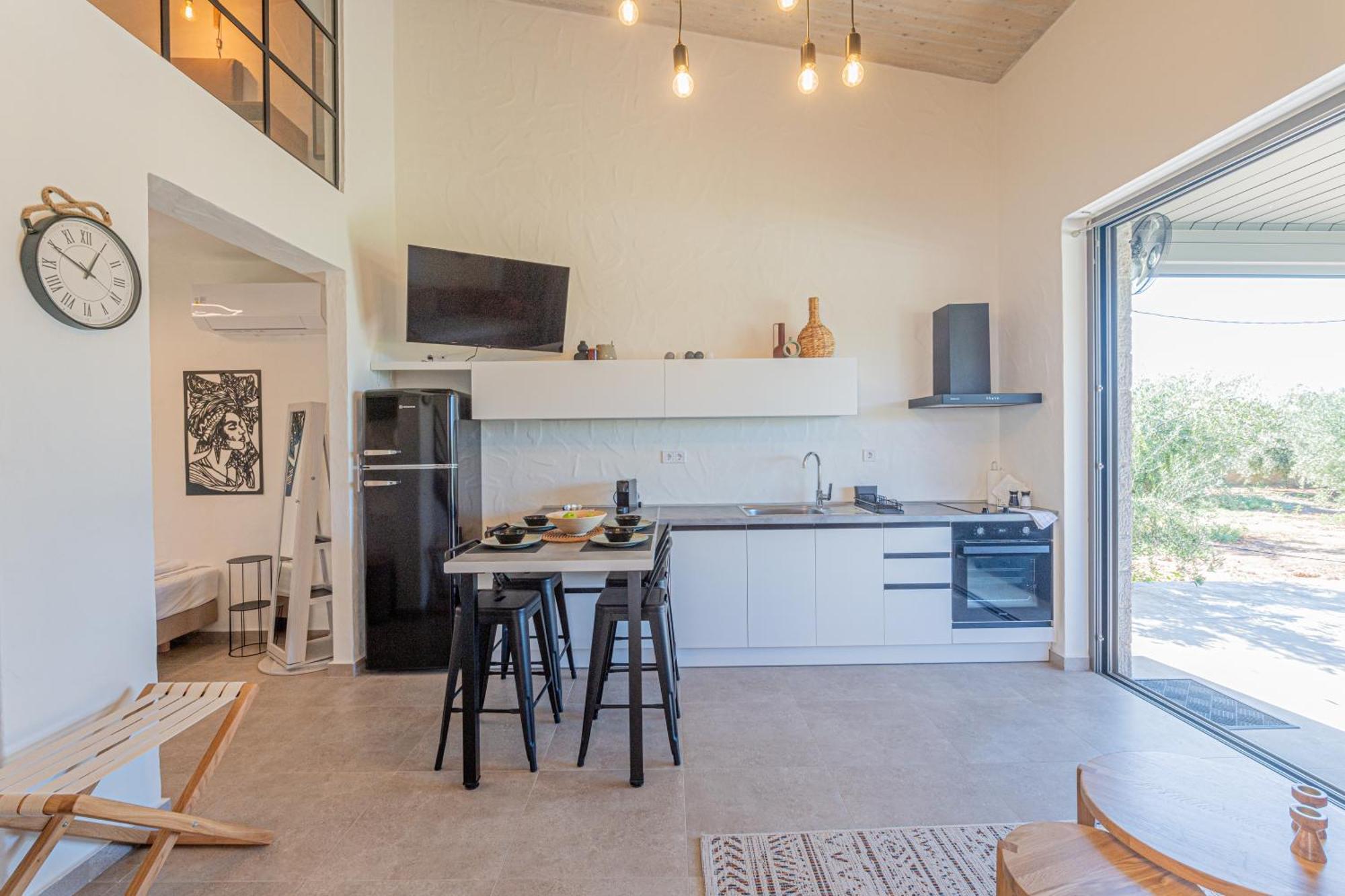 Irissa Suites Paralia Irion Eksteriør bilde
